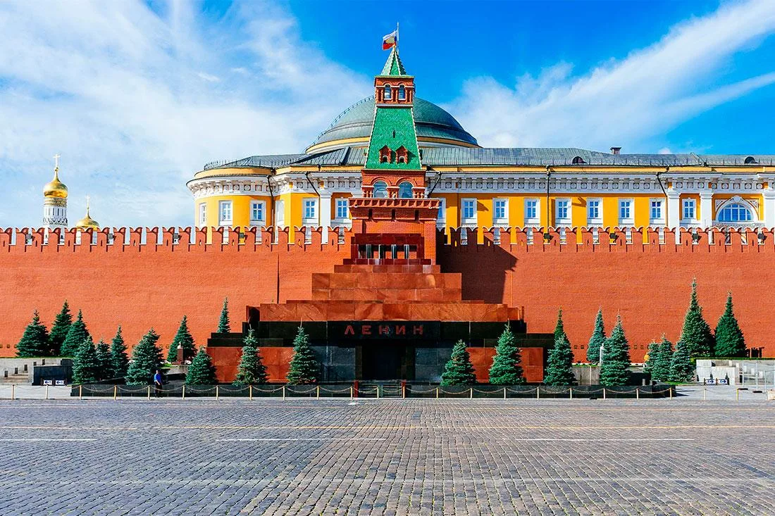 политика
