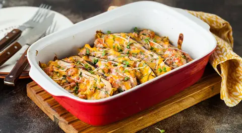 Запеченные баклажаны с помидорами и сыром